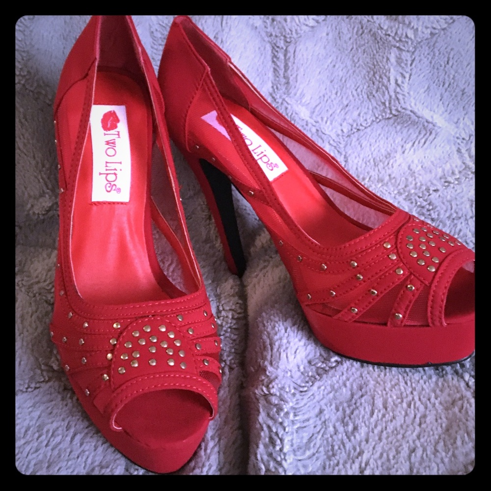 Two Lips High Heels